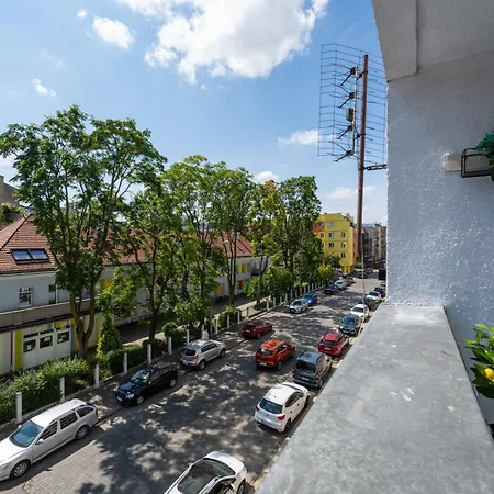 Spacious 2-bedroom In By Rent Like Wrocław